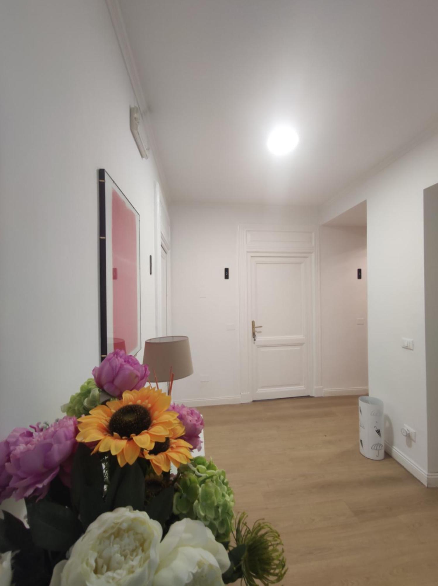 Rhome Hosting — Photos 1